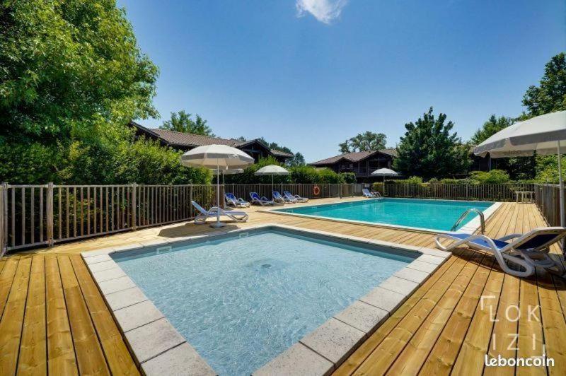 Bel Appartement Cosy Dans Residence Avec Piscine 5 Minutes Plage 梅桑热 外观 照片